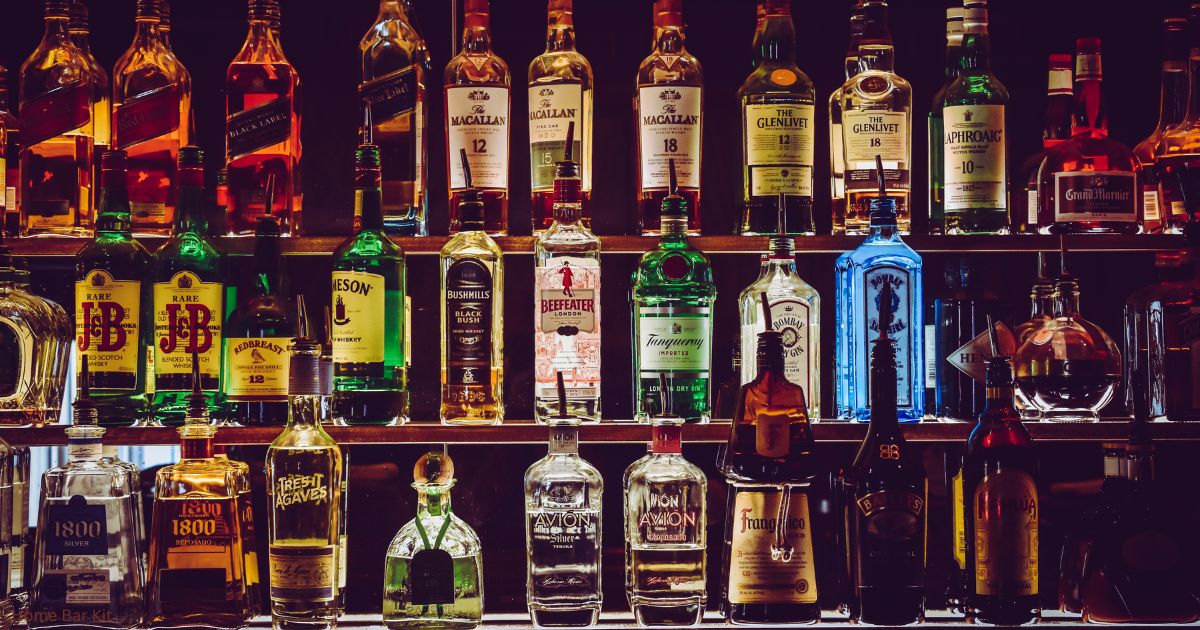 What Are The 10 Best Liquors To Start A Home Bar
